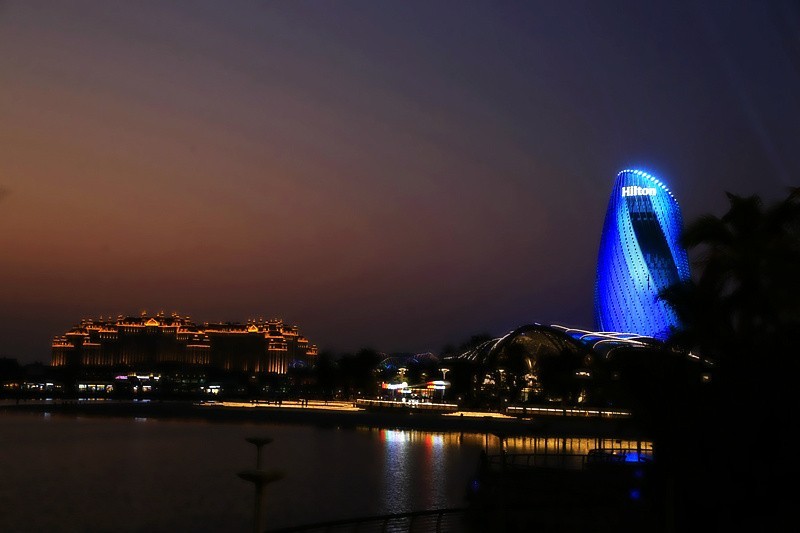 263【寿星老海南游摄日记】21.02.22海花島希尔顿大饭店之夜！