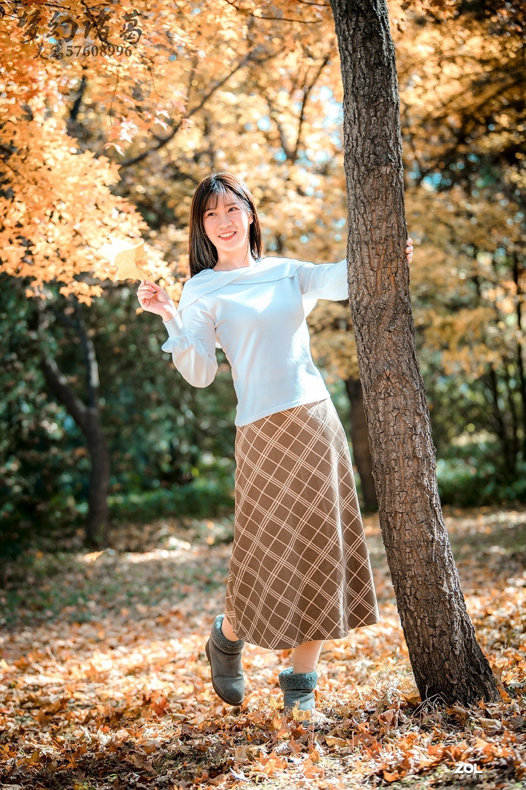 【梦幻美拍】金秋唯美の枫叶女孩儿