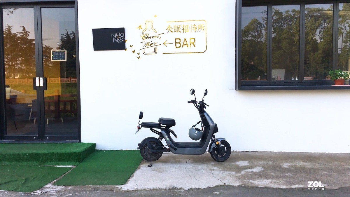 视频中截取的图片