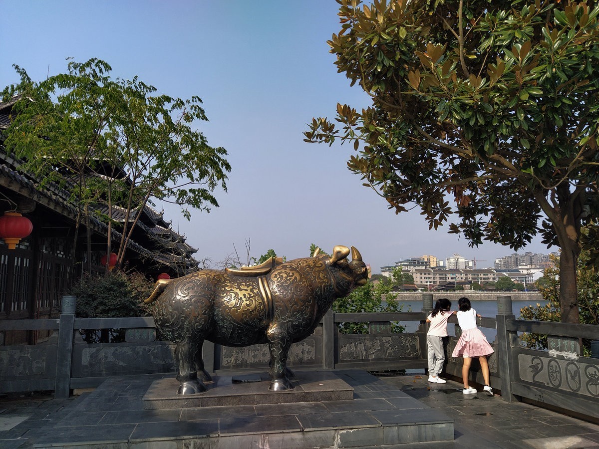 2021秋 湘西南（57）世界最长风雨桥---芷江龙津桥