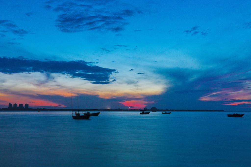 高隆湾早晨