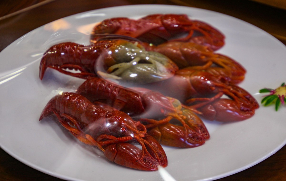 瘋 狂 的 石 頭 ( 玉 石 大 餐 )