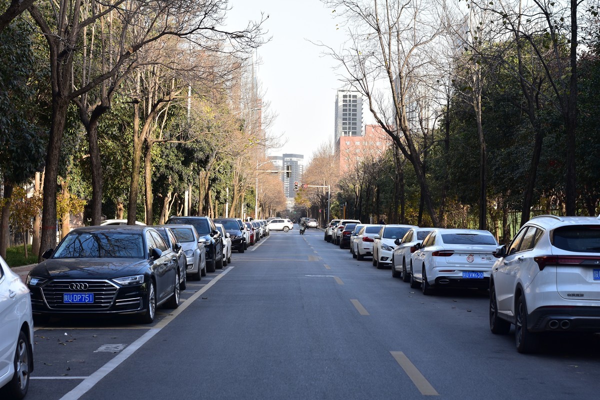 西安科技二路街拍
