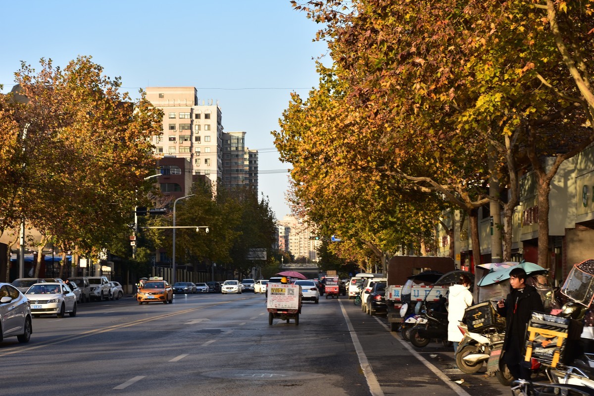 西安科技二路街拍