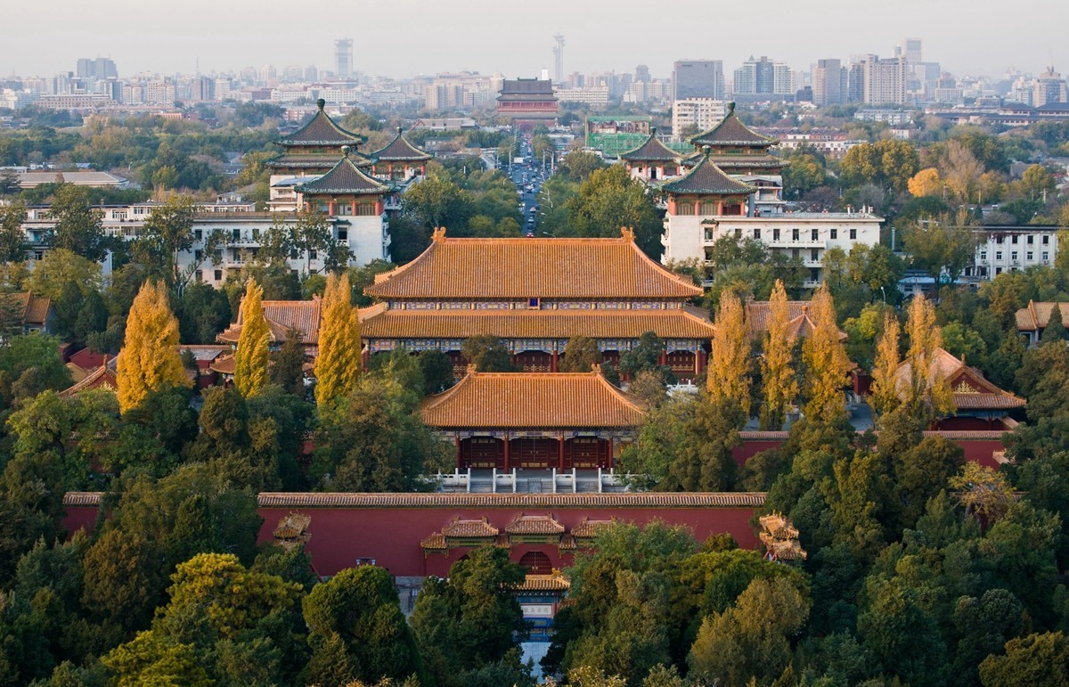 【登景山，赏京城秋色】