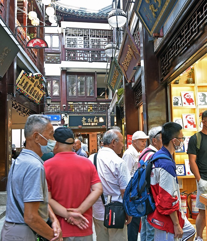 2021，9，18-上海城皇廟隨拍-（一）