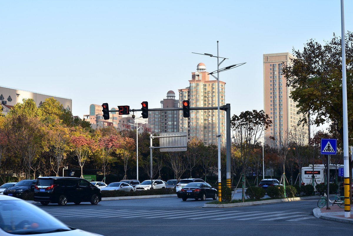 西安科技二路街拍