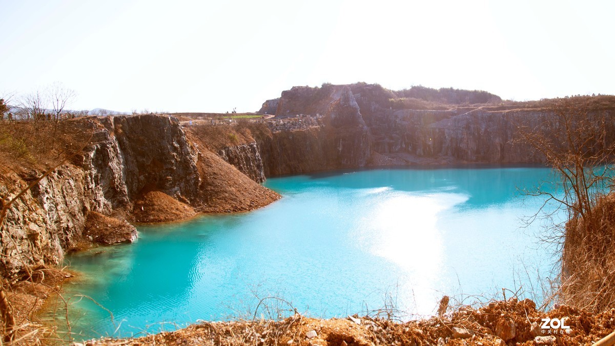 宜兴网红地-老虎山矿坑