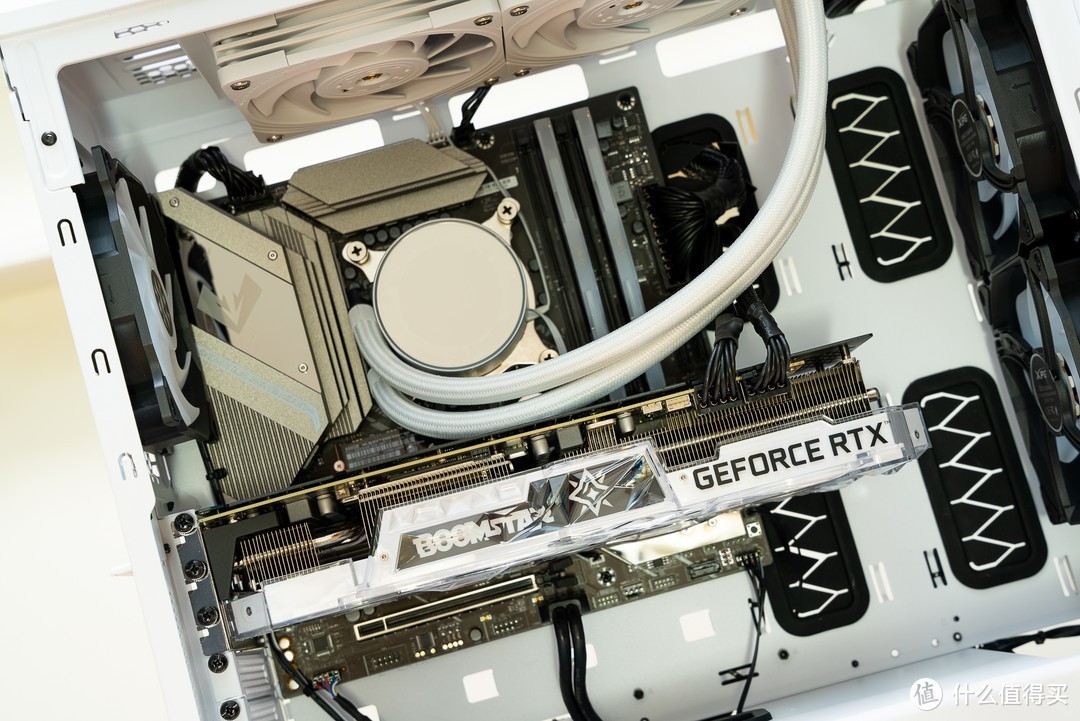 全功能B560 MATX主板，铭瑄MS-iCraft B560M WiFi 电竞游戏主板上手体验