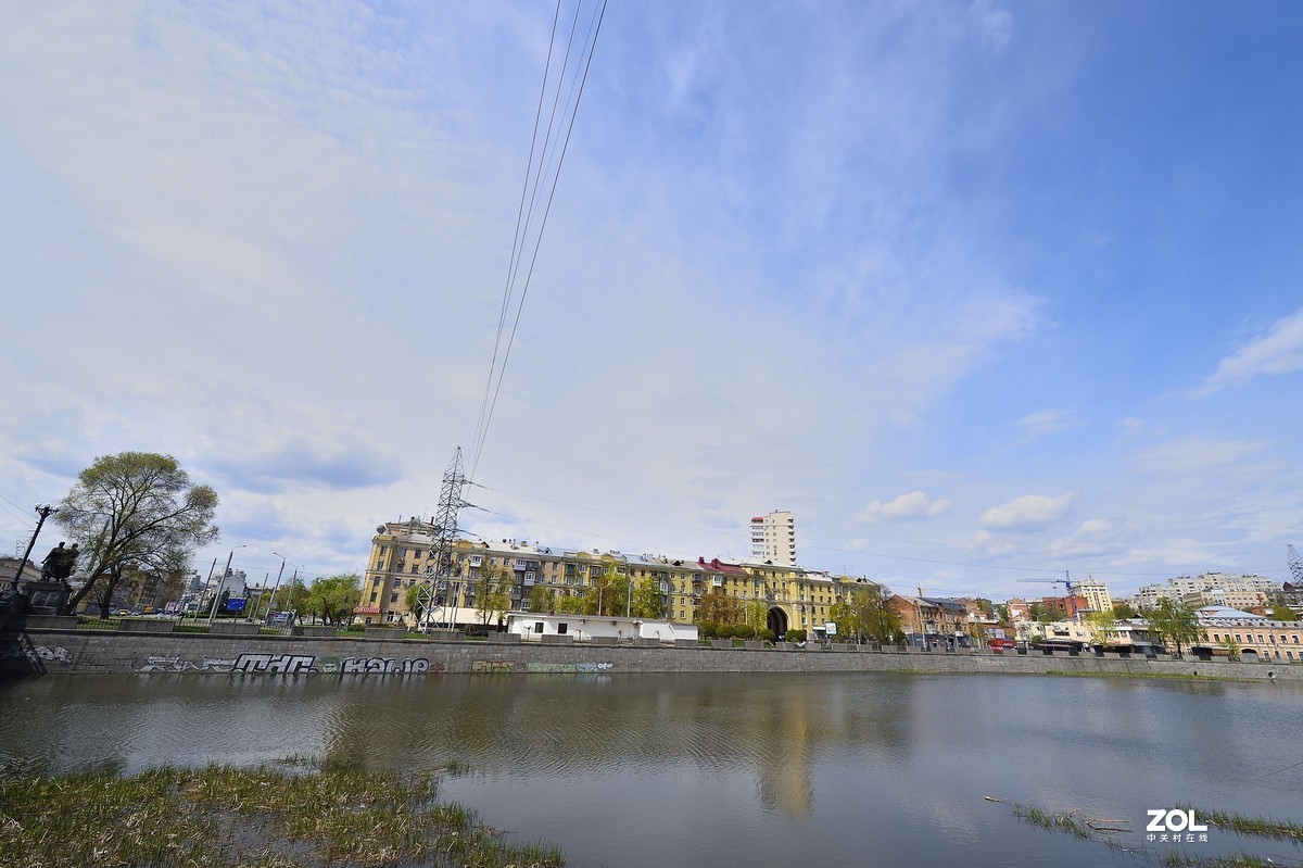 乌克兰小城风光（贰佰伍拾貮）2021复活节无人街头