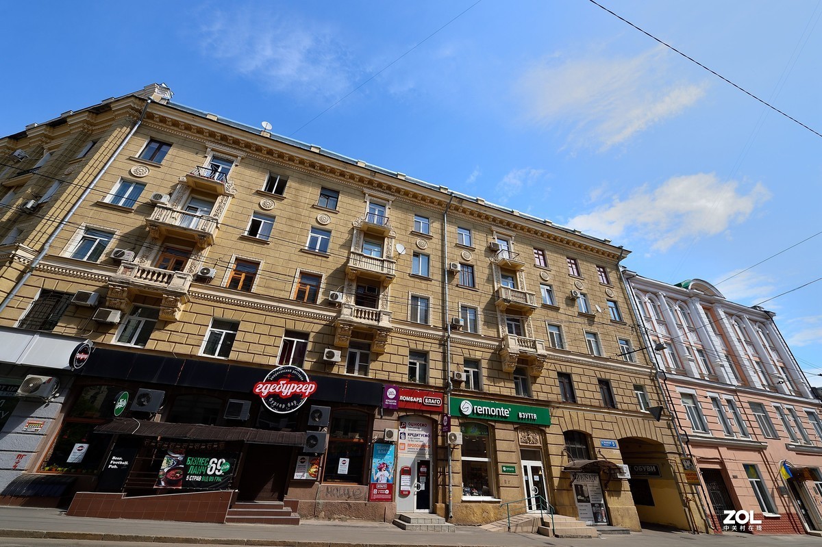 乌克兰小城风光（贰佰伍拾貮）2021复活节无人街头