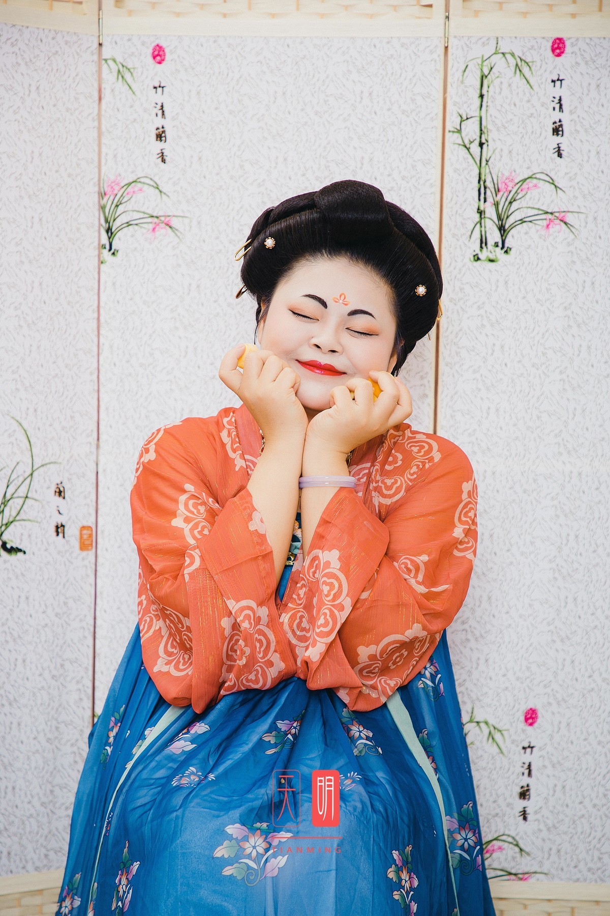 重庆有汤圆姐姐，广州有面包姐姐。