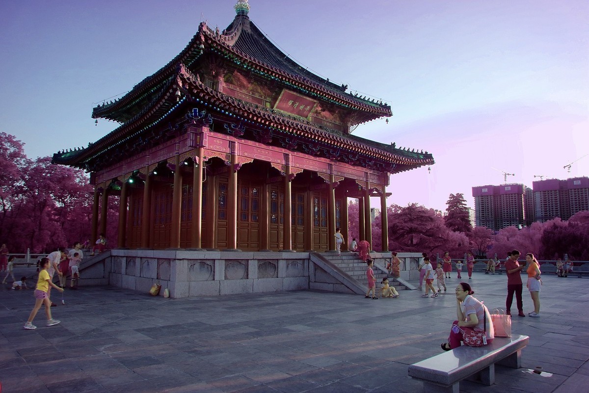 西安兴庆公园小景（530nm滤镜初试）