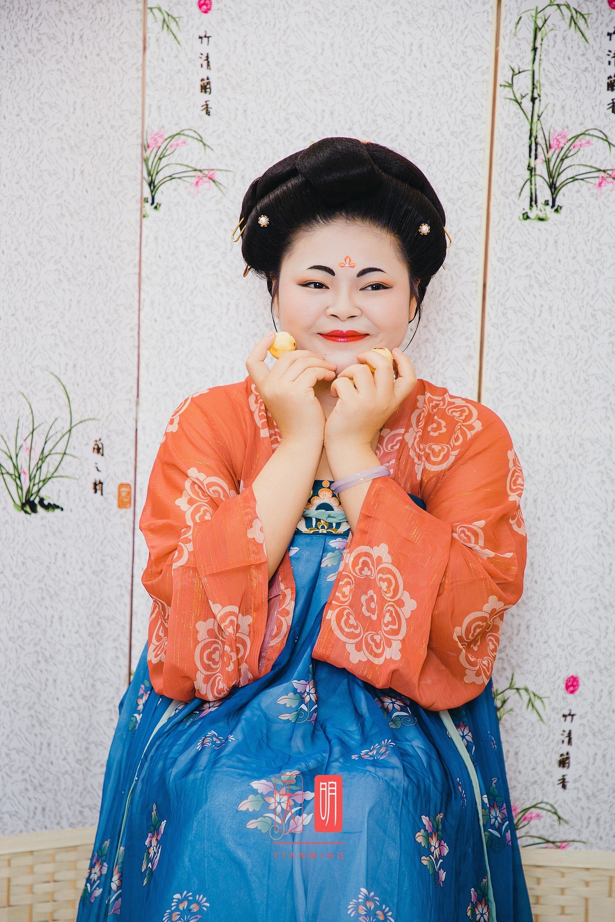 重庆有汤圆姐姐，广州有面包姐姐。