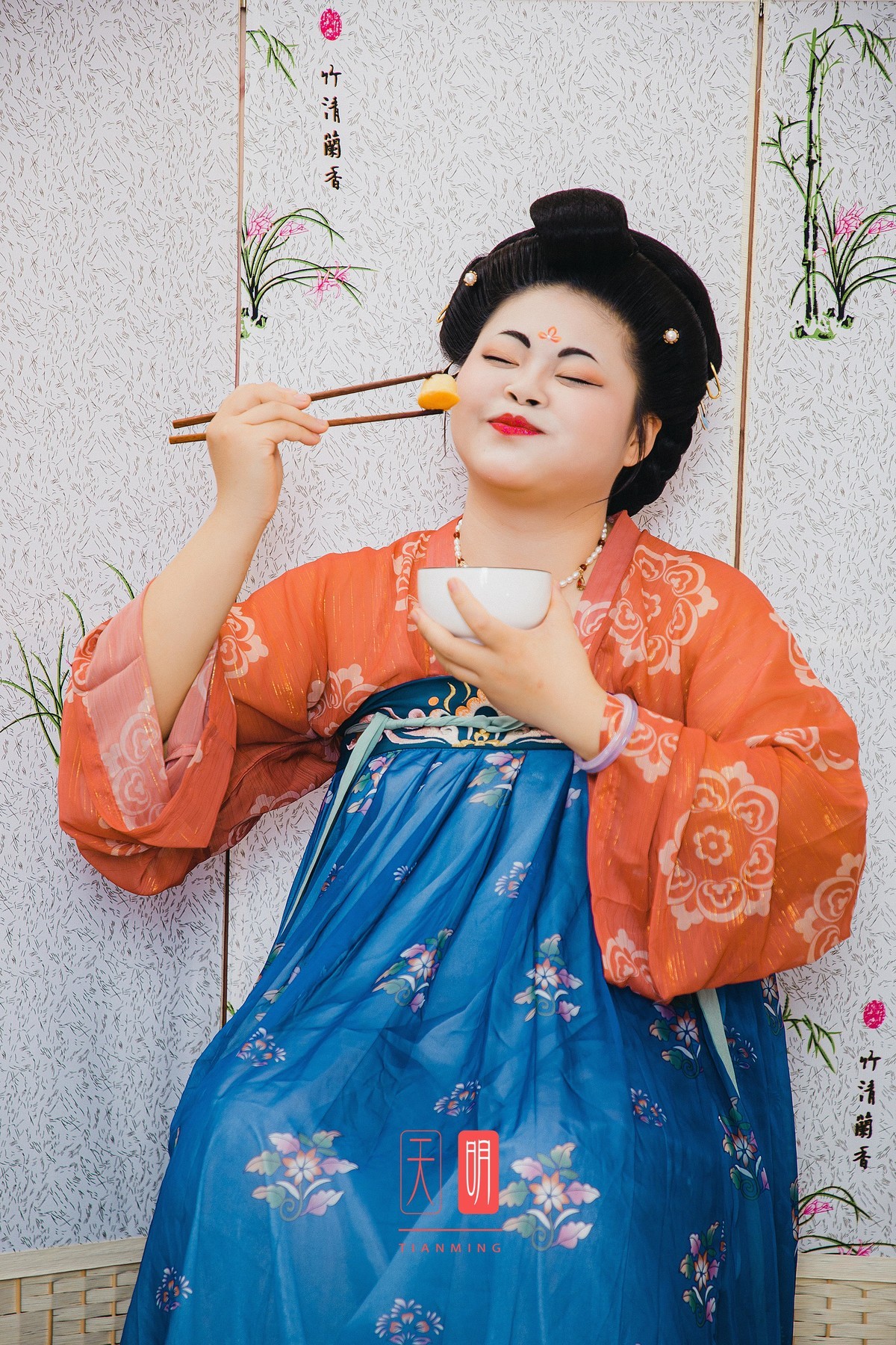 重庆有汤圆姐姐，广州有面包姐姐。