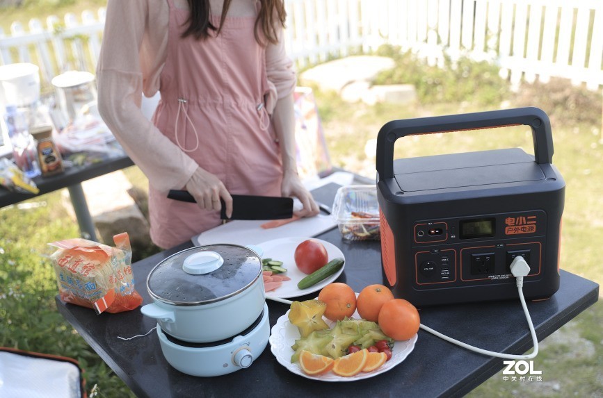 新中产户外出行标配，电小二户外电源成自驾露营好物