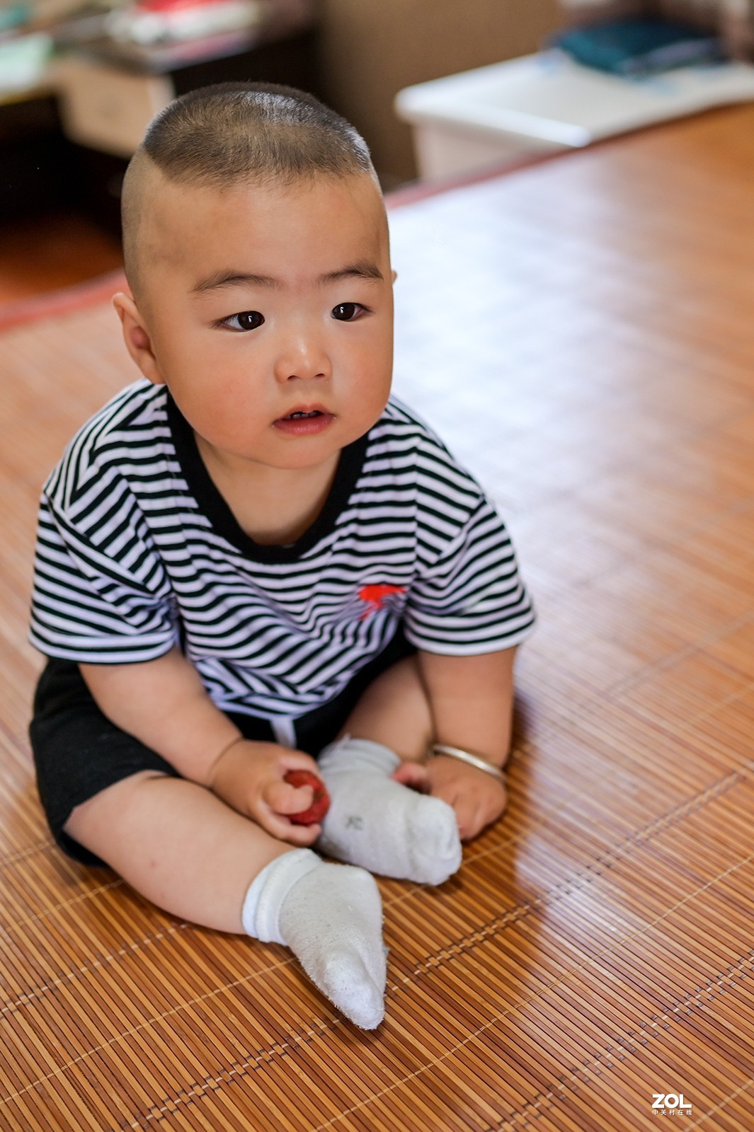 z35  1.8s室内首秀