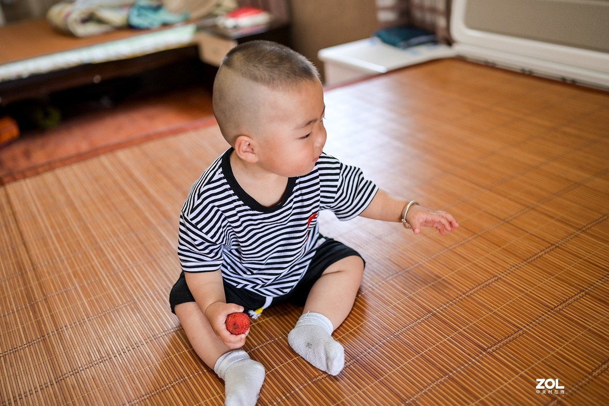 z35  1.8s室内首秀