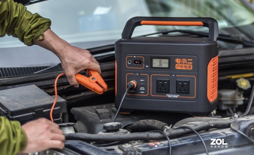 新中产户外出行标配，电小二户外电源成自驾露营好物
