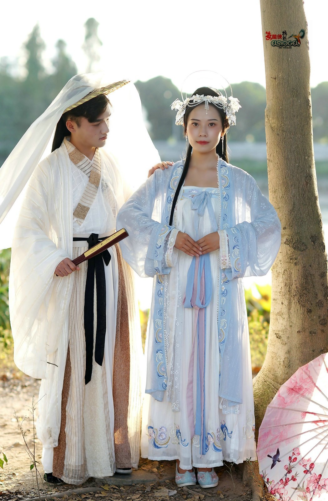 【古装·夕阳下的偶遇】---小雨、周周