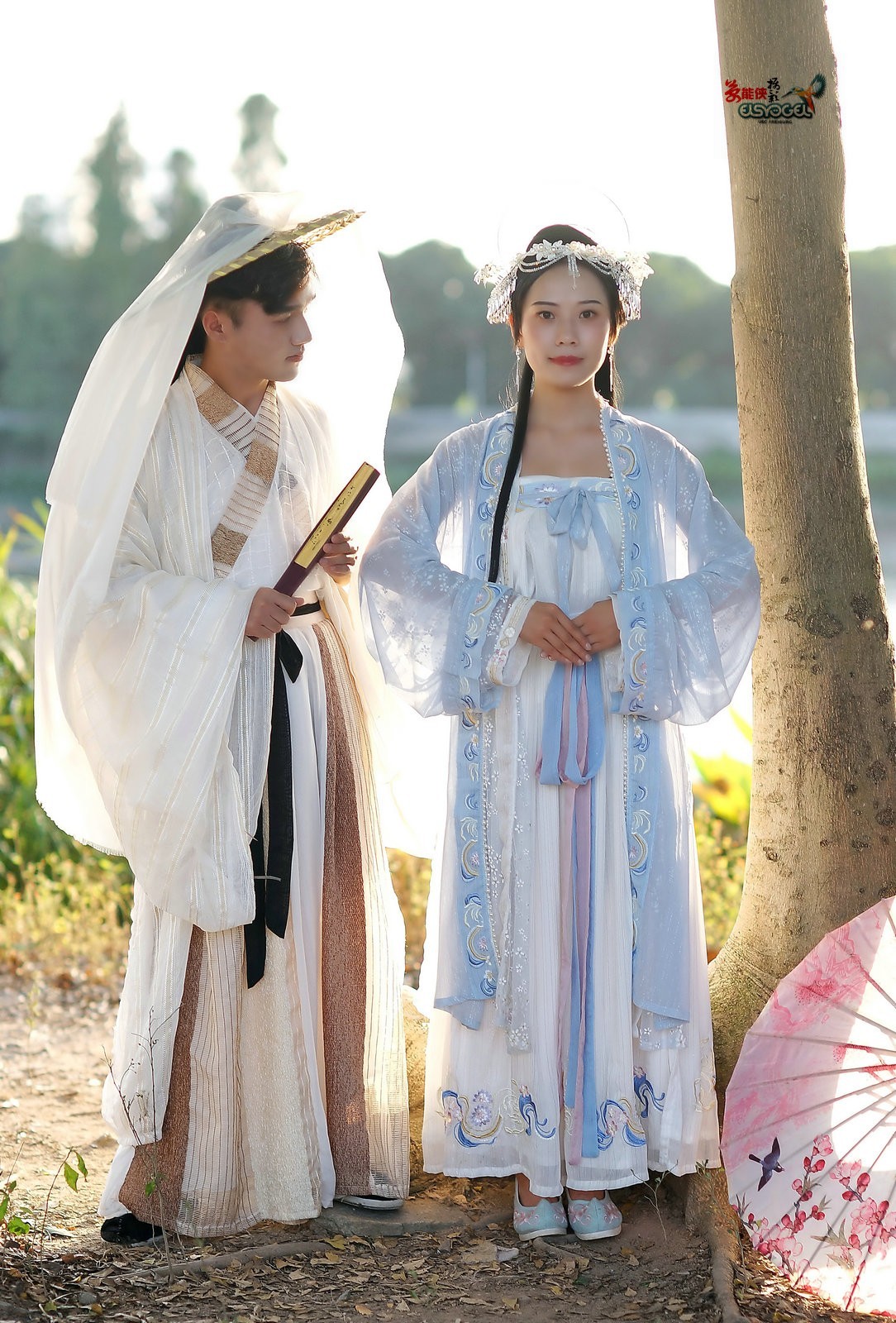 【古装·夕阳下的偶遇】---小雨、周周