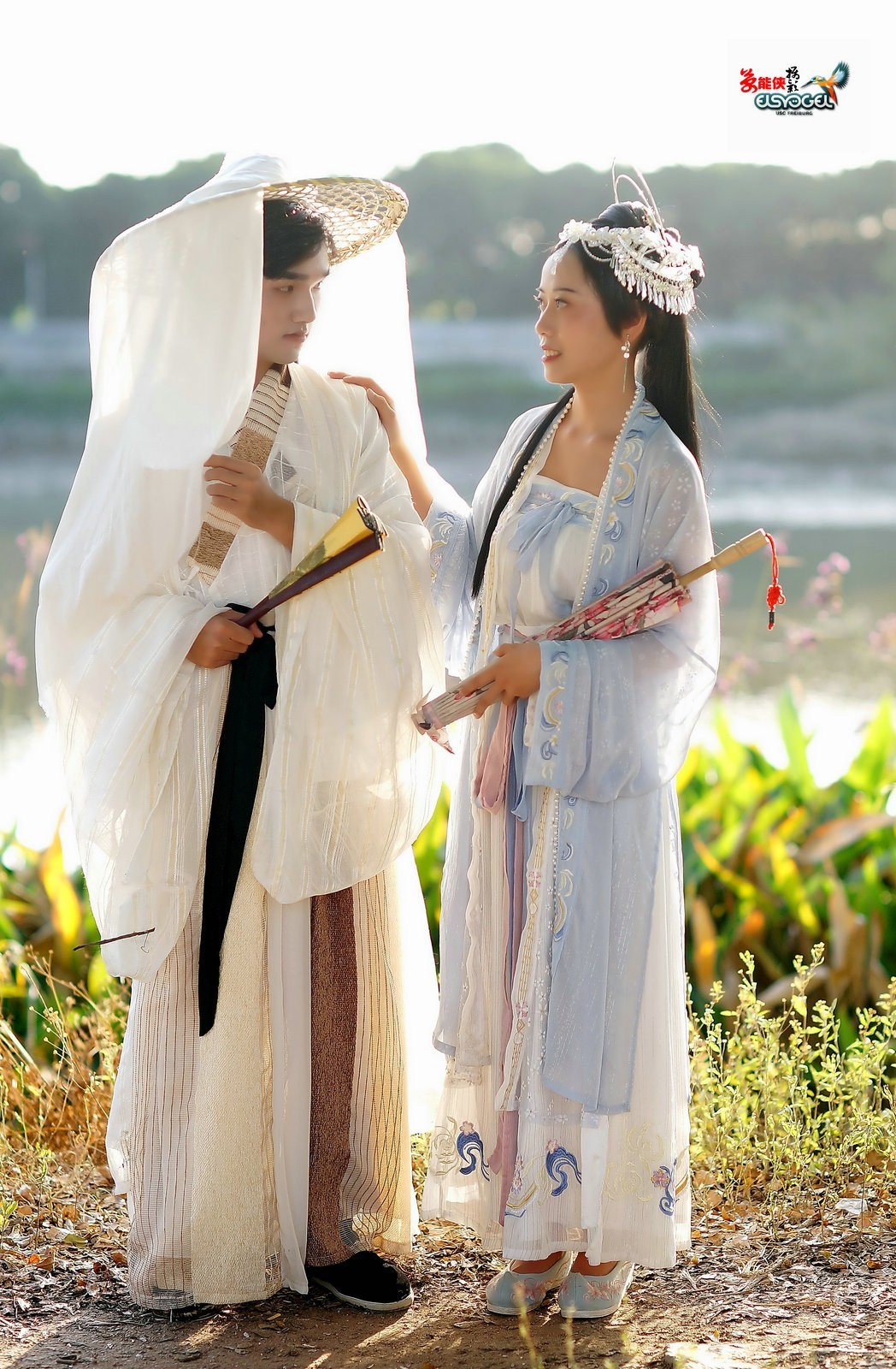 【古装·夕阳下的偶遇】---小雨、周周