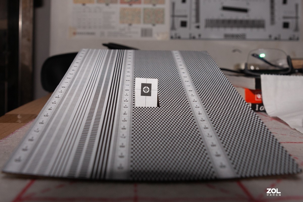 跑焦测试和景深测试---索尼24-70mm F2.8 ZA SSM镜头