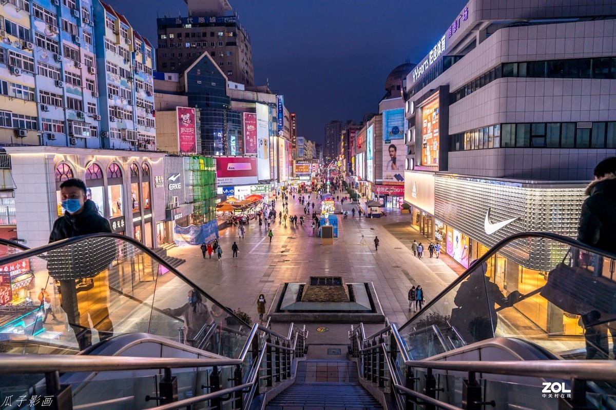 夜扫步行街（台东）
