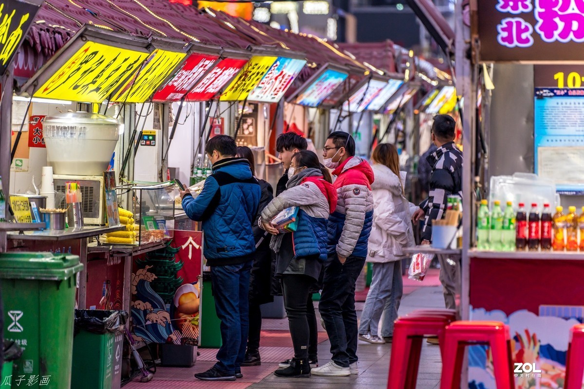 夜扫步行街（台东）