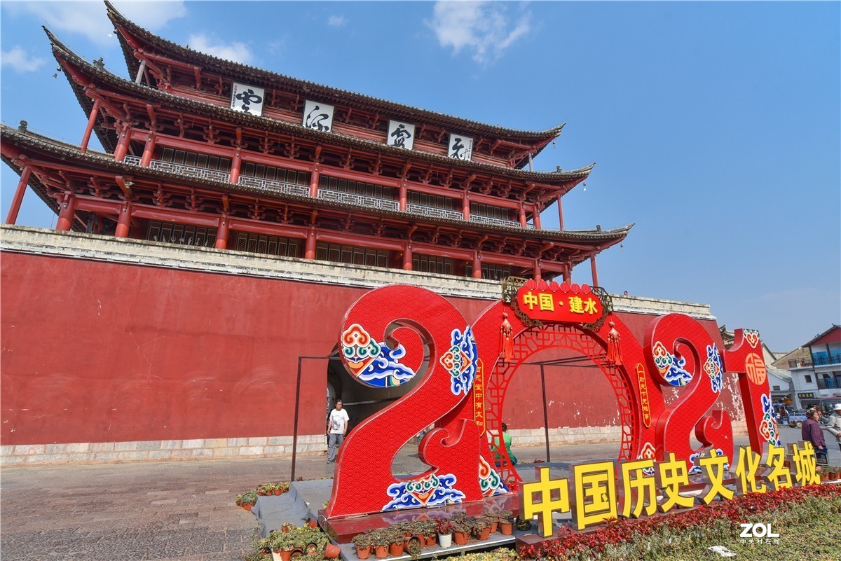 银广，带着旅游，慢慢的乐乎