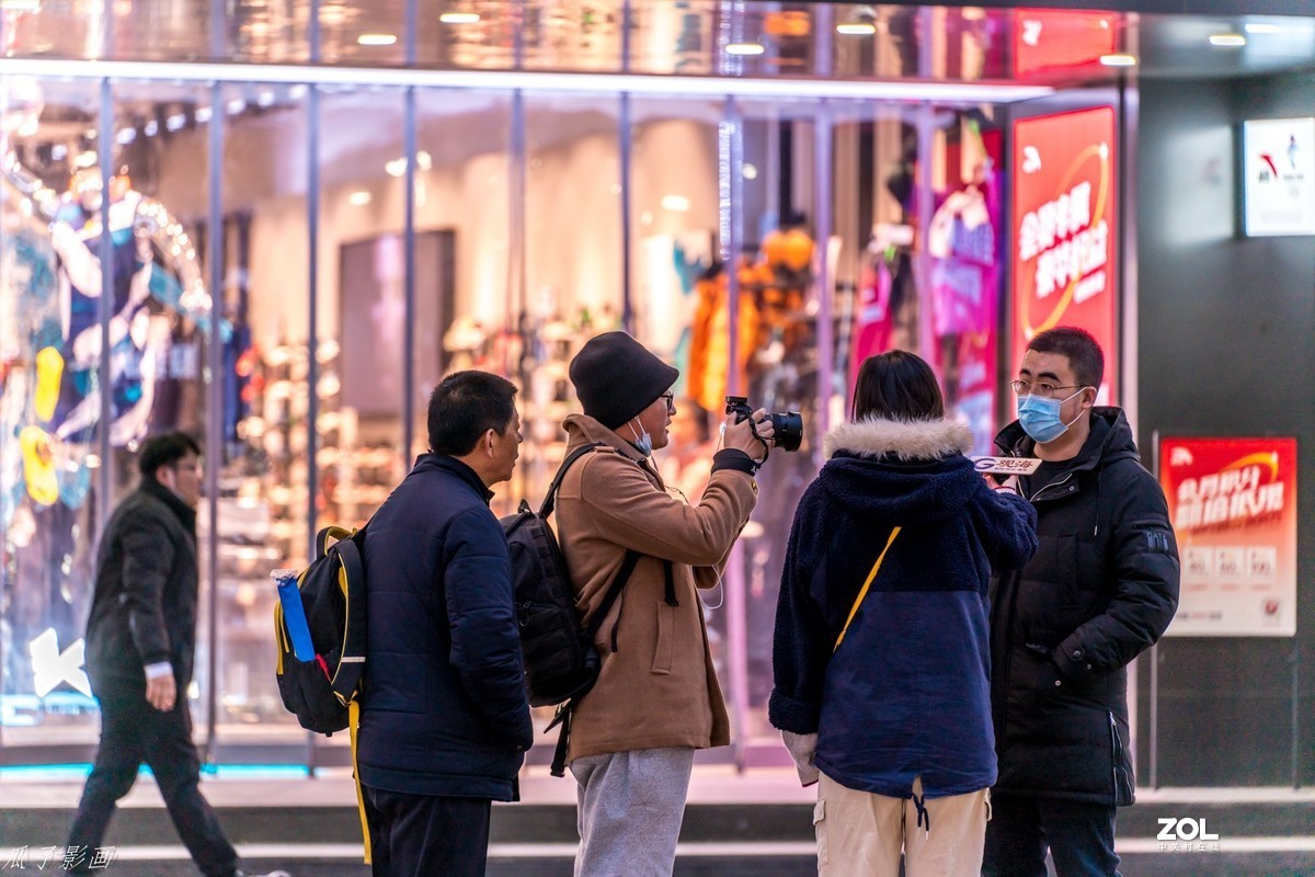 夜扫步行街（台东）