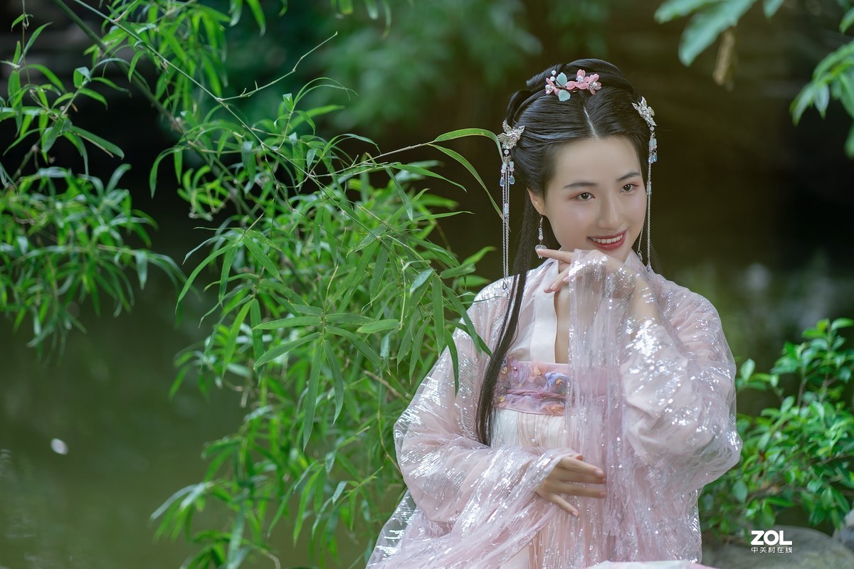 夏日古装美女〔雅丽〕