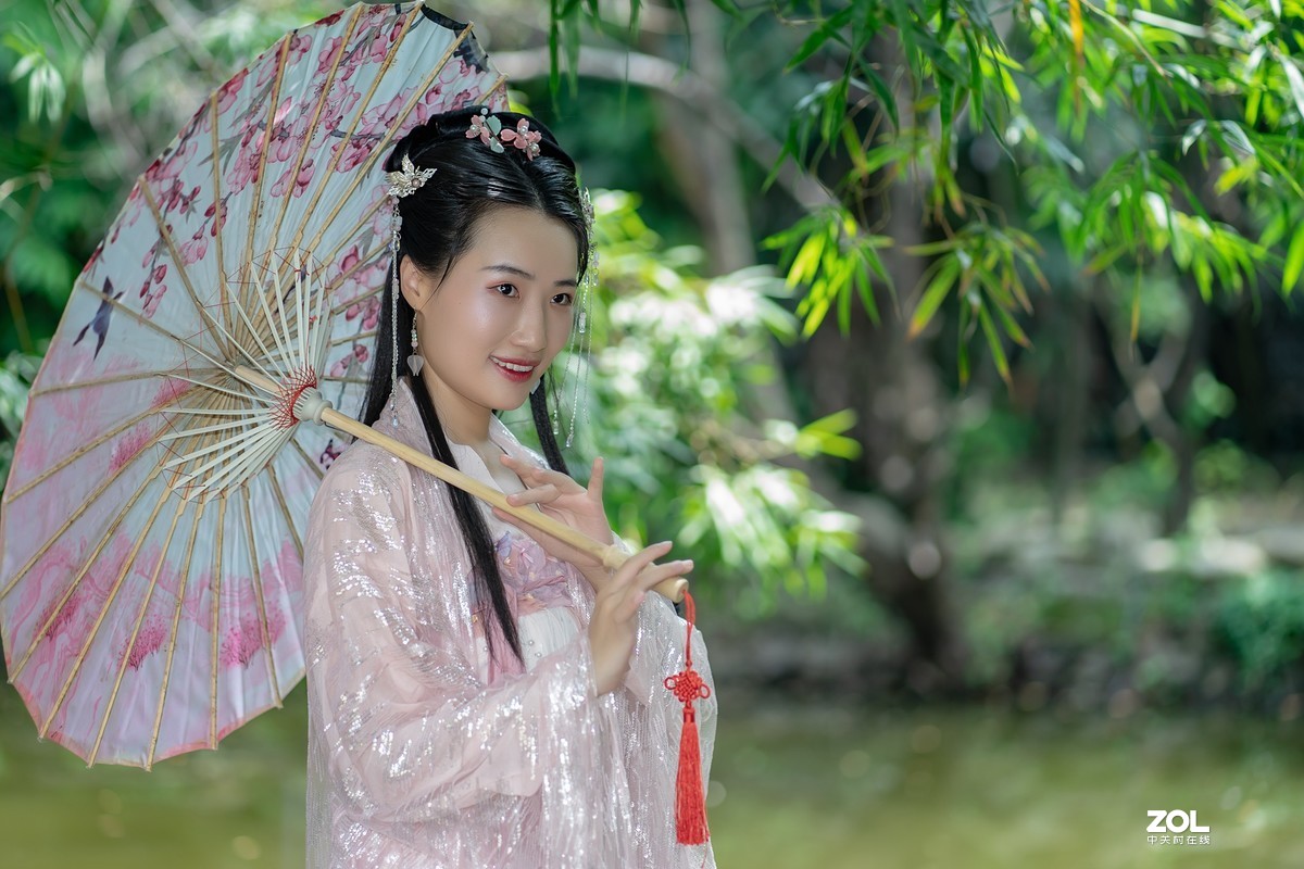 夏日古装美女〔雅丽〕