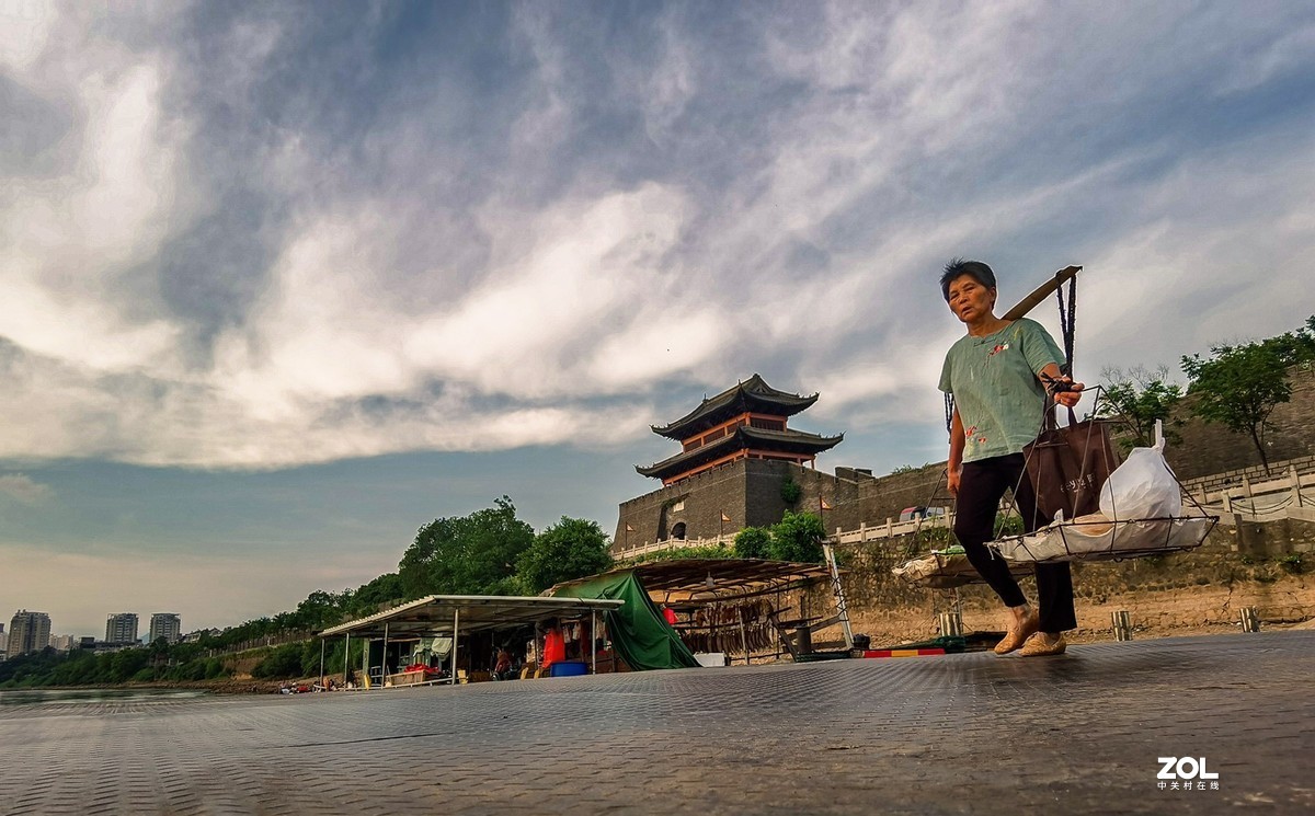 古浮桥旁手机抓拍