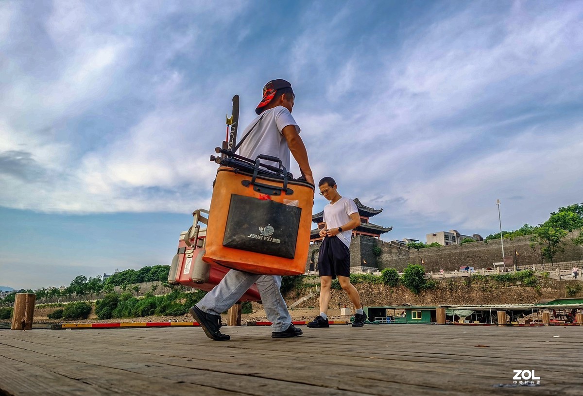 古浮桥旁手机抓拍