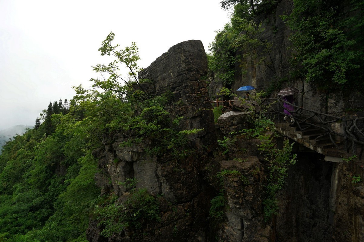 雨中情游恩施大峡谷