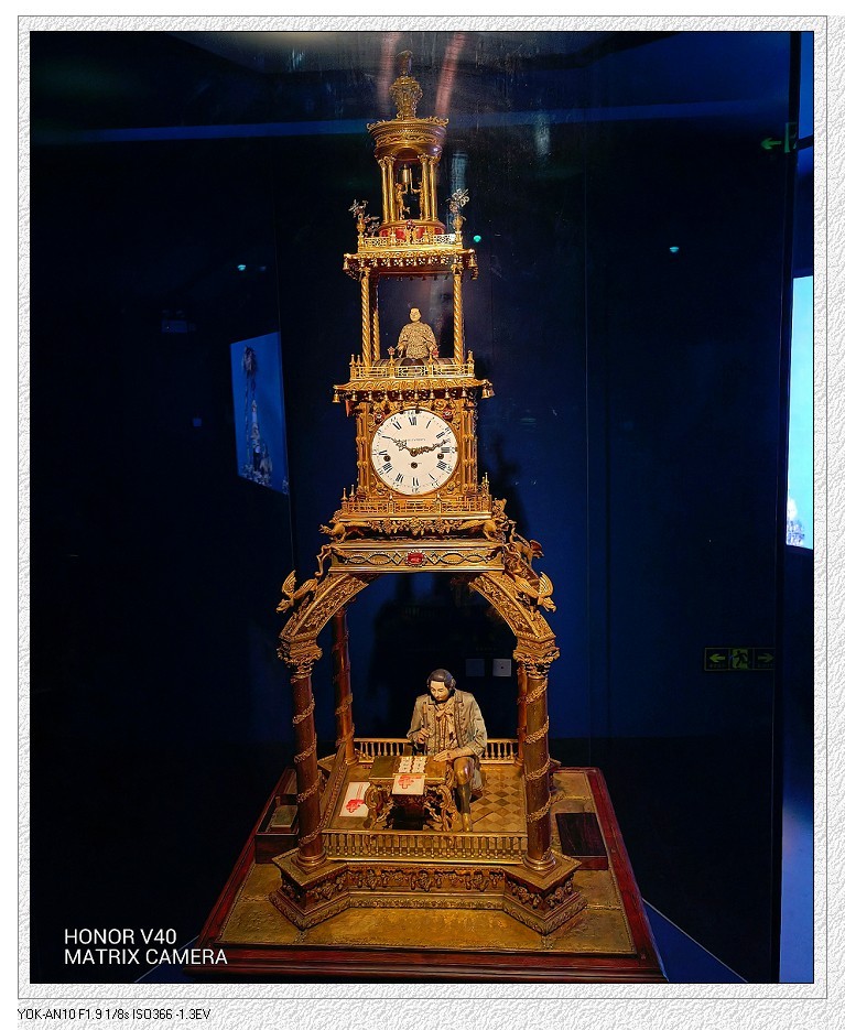 老土逛北京《故宫唯一另外买票的各类钟表博物馆》展示各国赠送的精致钟表！（二）