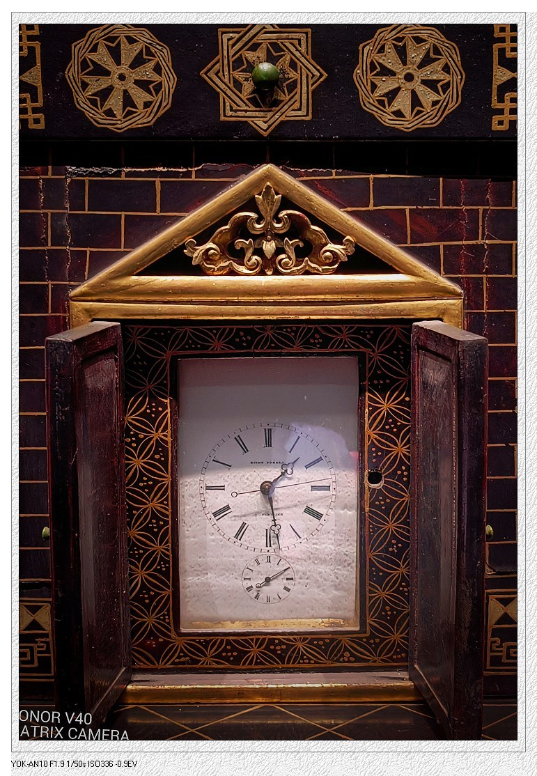 老土逛北京《故宫唯一另外买票的各类钟表博物馆》展示各国赠送的精致钟表！（二）