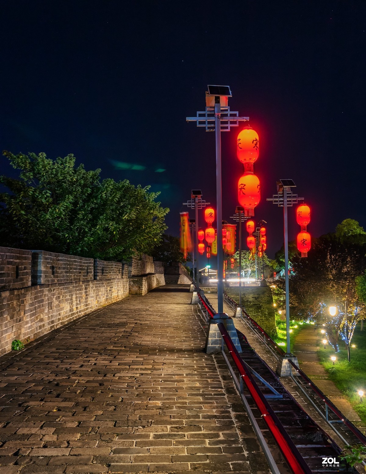 赣州宋朝古城墙遗址夜拍