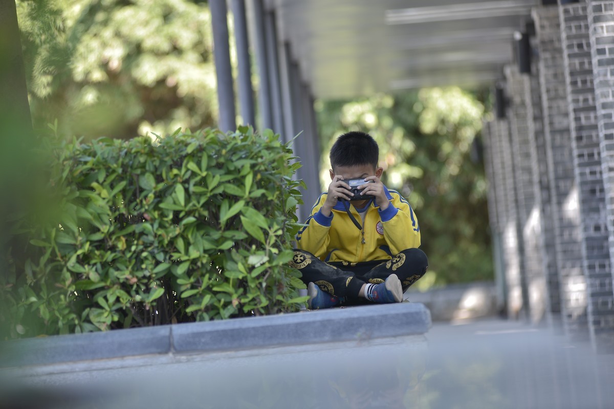 尼康610+小钢炮3代 拍小孩