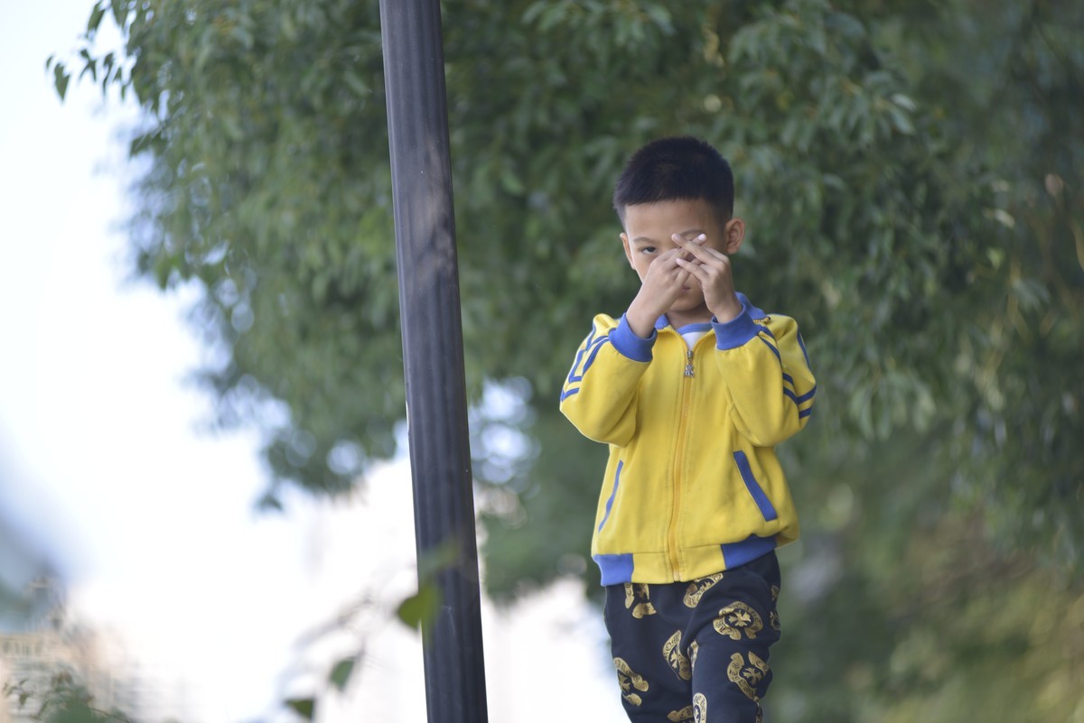 尼康610+小钢炮3代 拍小孩