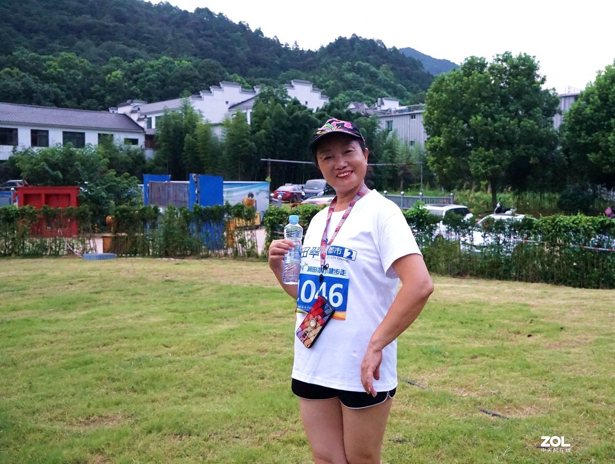 全民健康日一一三宝国际瓷谷万人健步走续三