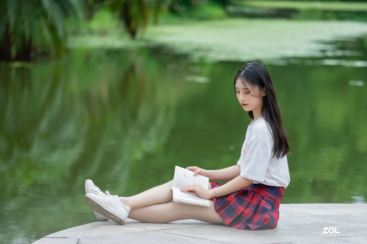 文静女孩〔欣欣〕