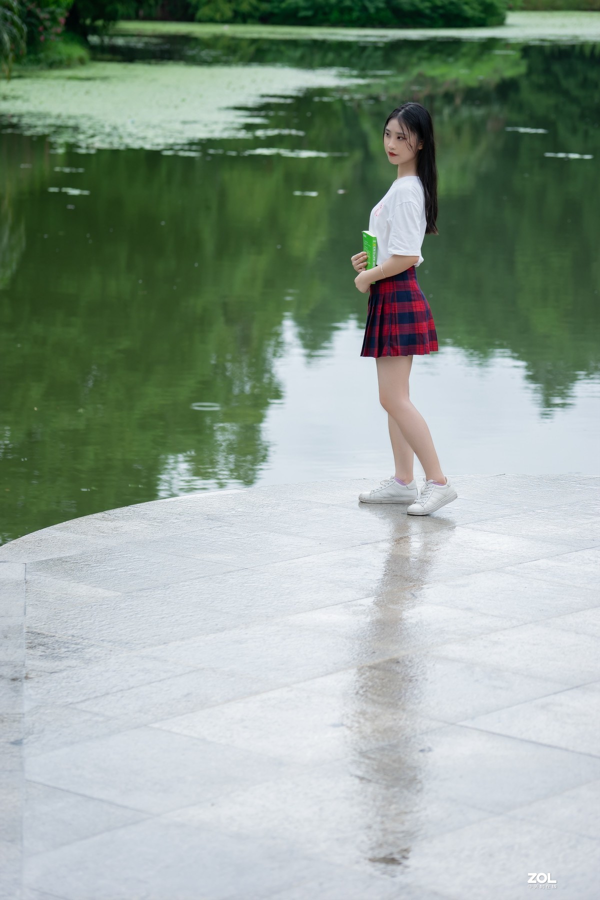 文静女孩〔欣欣〕