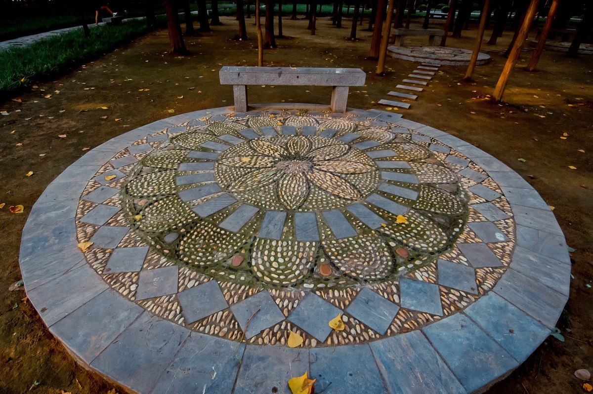 公园随拍  【尼康D100+图丽11-16】