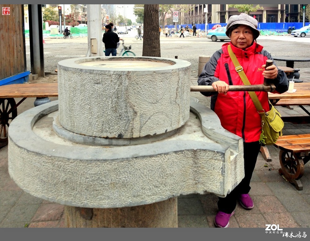 走马观花游天津——2.天津鼓楼古玩集市掠影