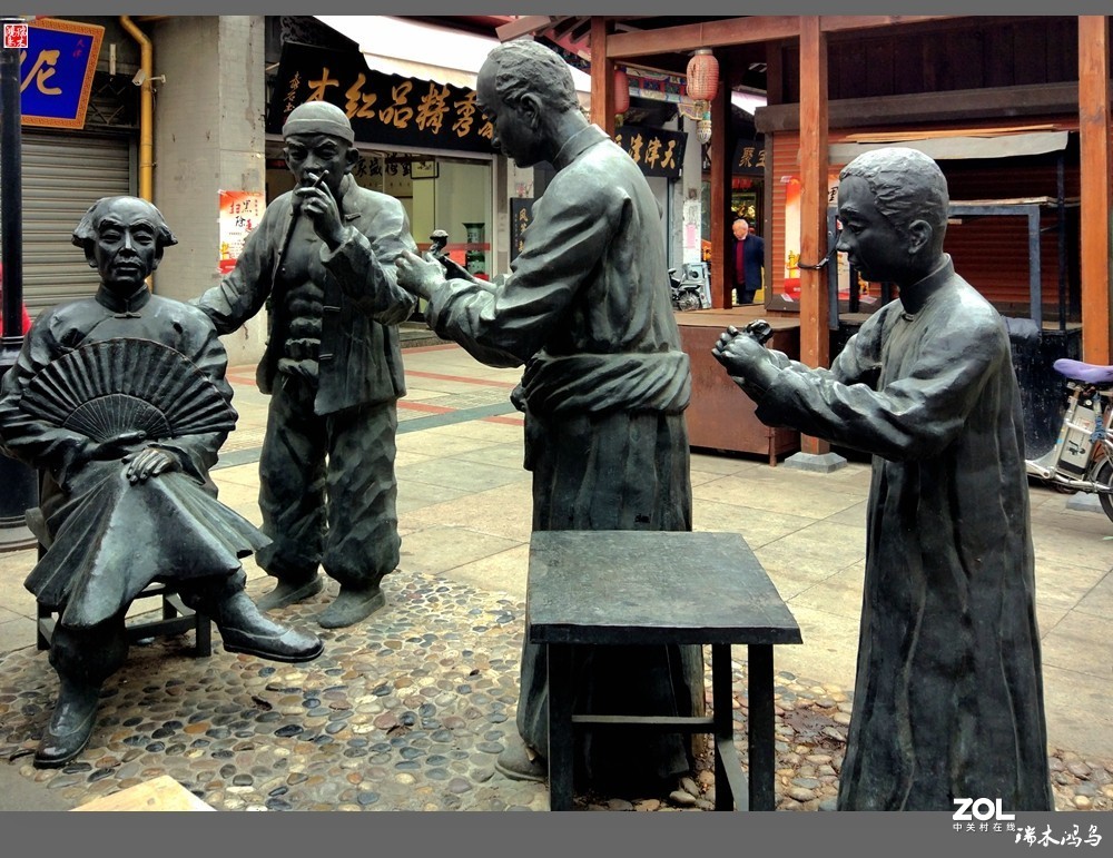 走马观花游天津——2.天津鼓楼古玩集市掠影