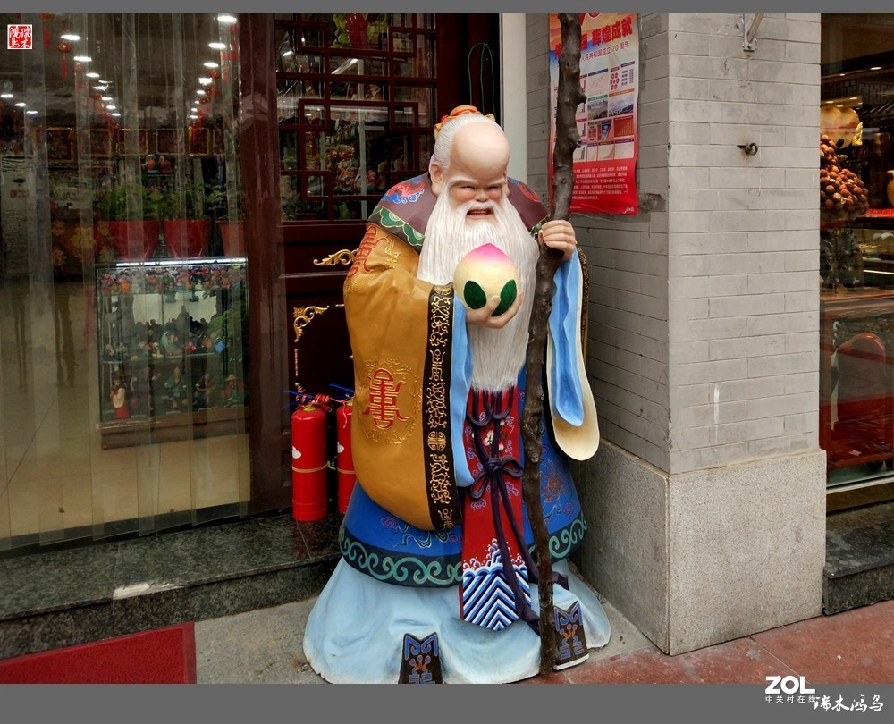 走马观花游天津——2.天津鼓楼古玩集市掠影