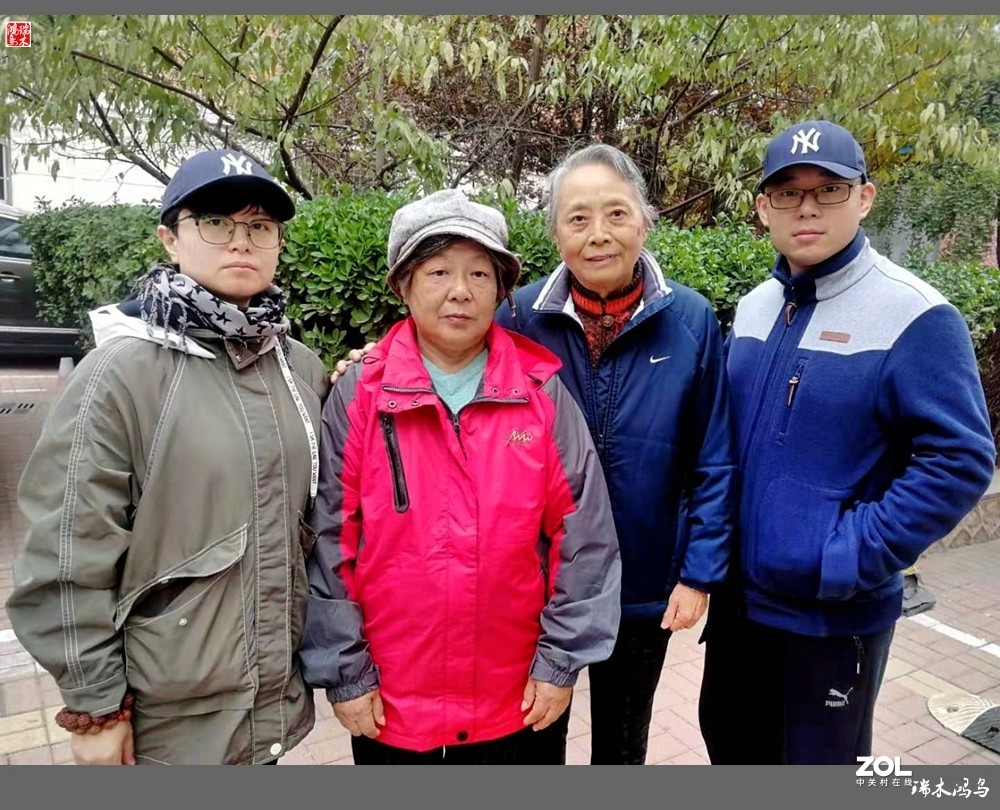 走马观花游天津——2.天津鼓楼古玩集市掠影