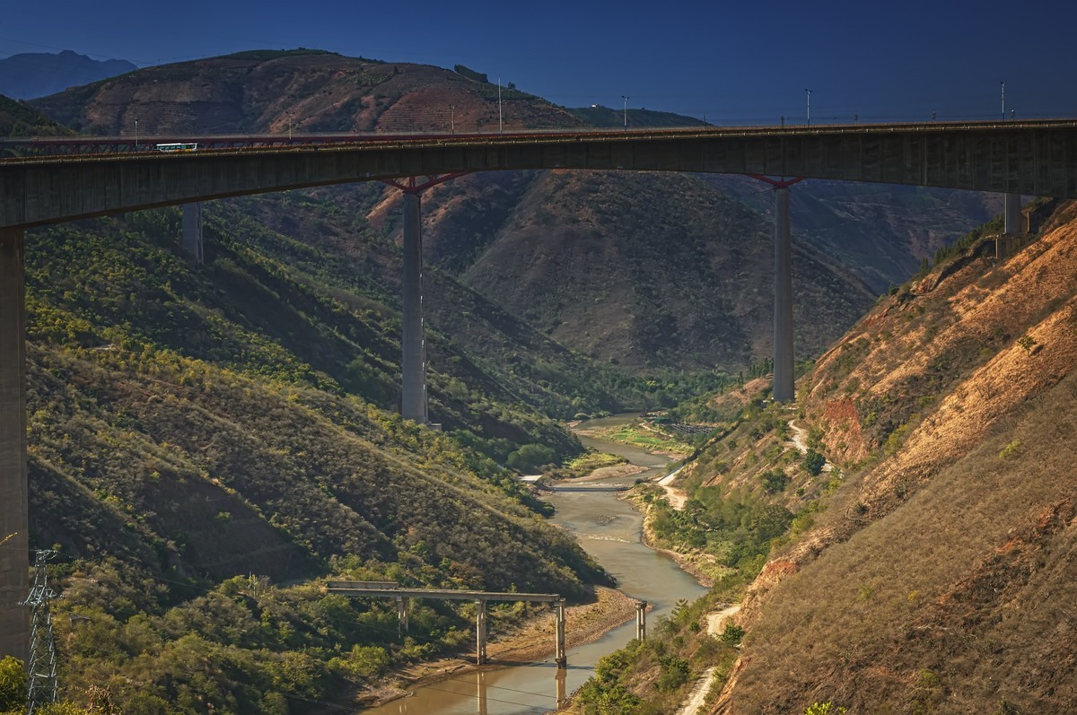 云南元江·世界第一高桥